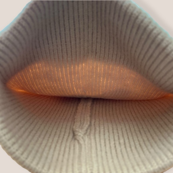 Amsterdam Knit Beanie Unisex Cream Brown Robin Ruth Winter Hat new - Picture 6 of 12